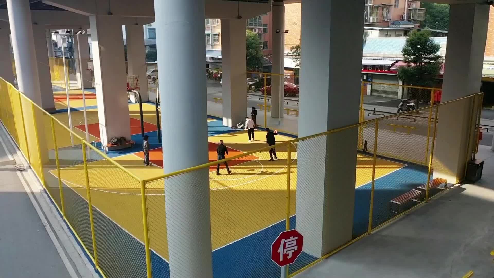 品質(zhì)提升 東風路高架橋下變成體育文化公園