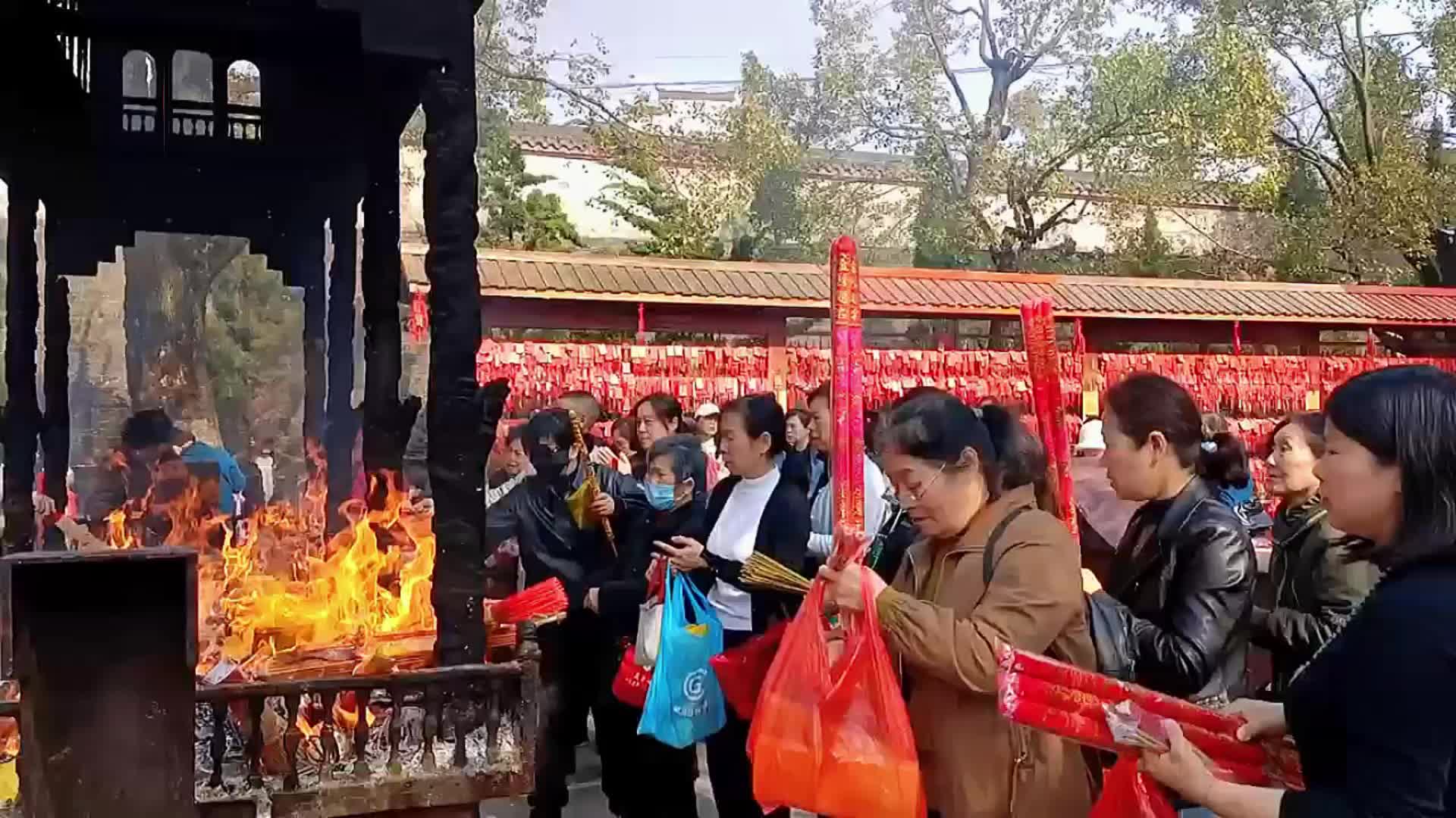 圣安寺迎接新年