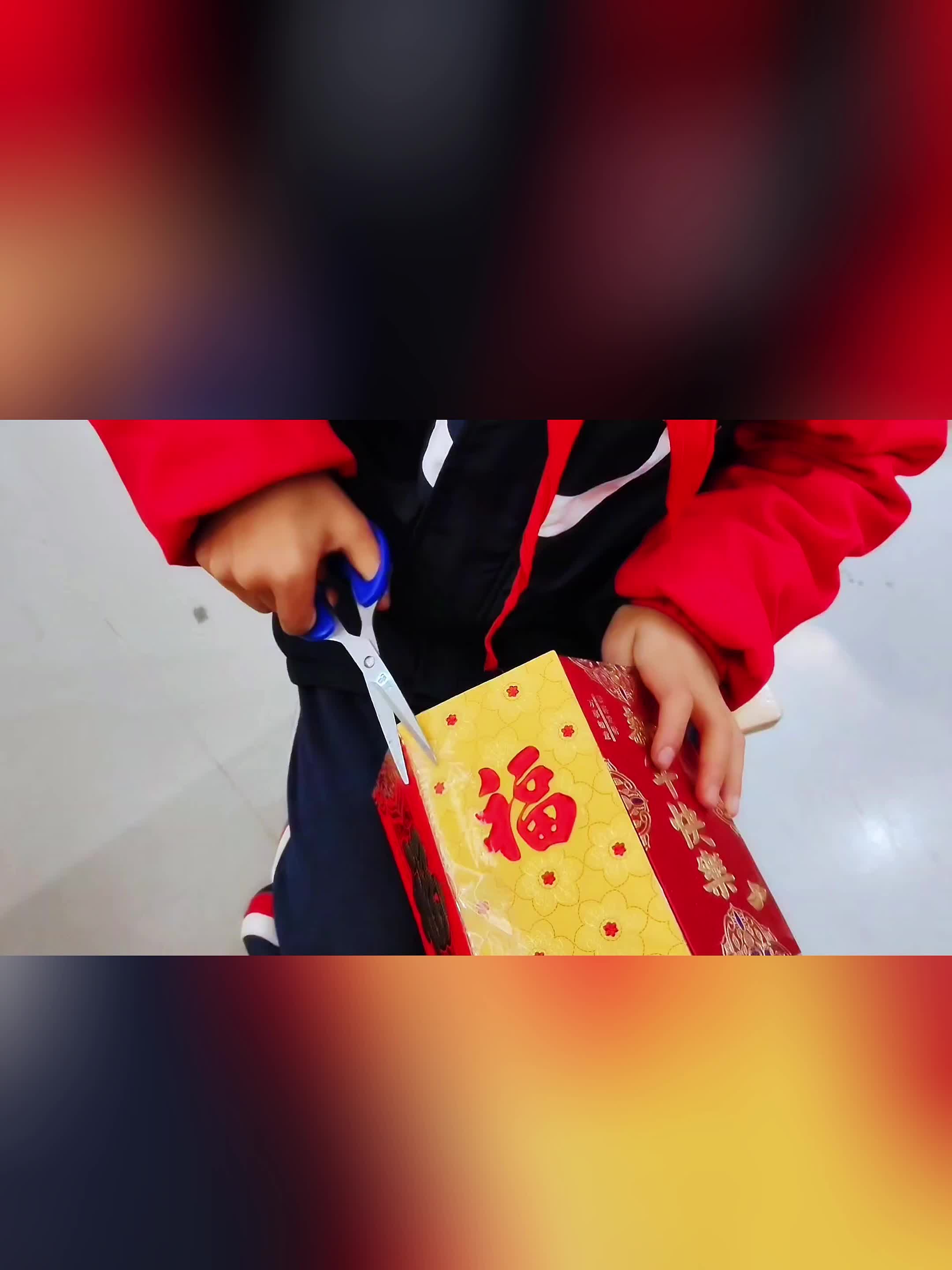 开学季丨长沙市天心区青园梓枫小学：萌娃巧手制花灯