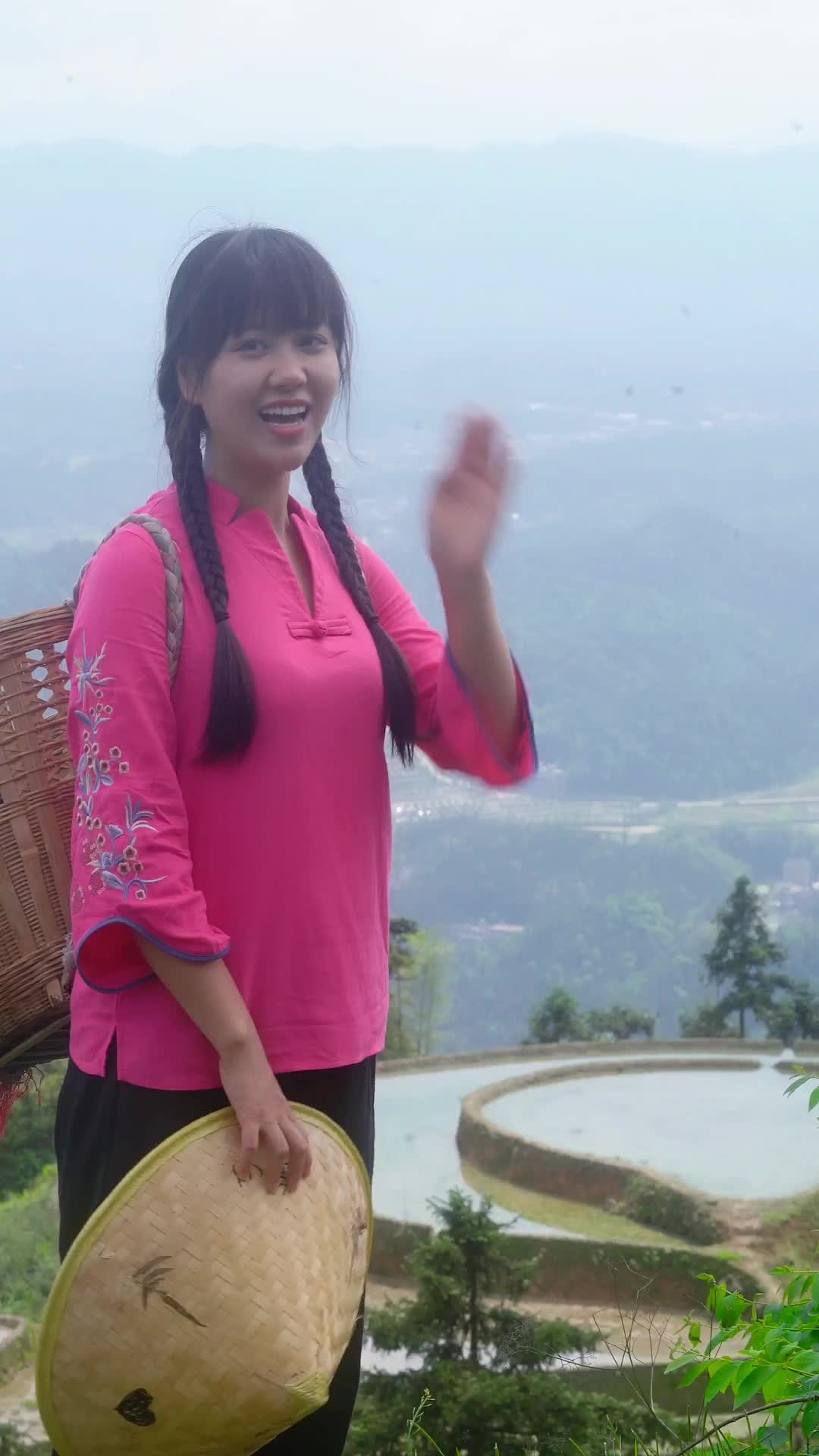 主播看三农丨湘妹心宝：没有水源的高山梯田，为何千年不旱？