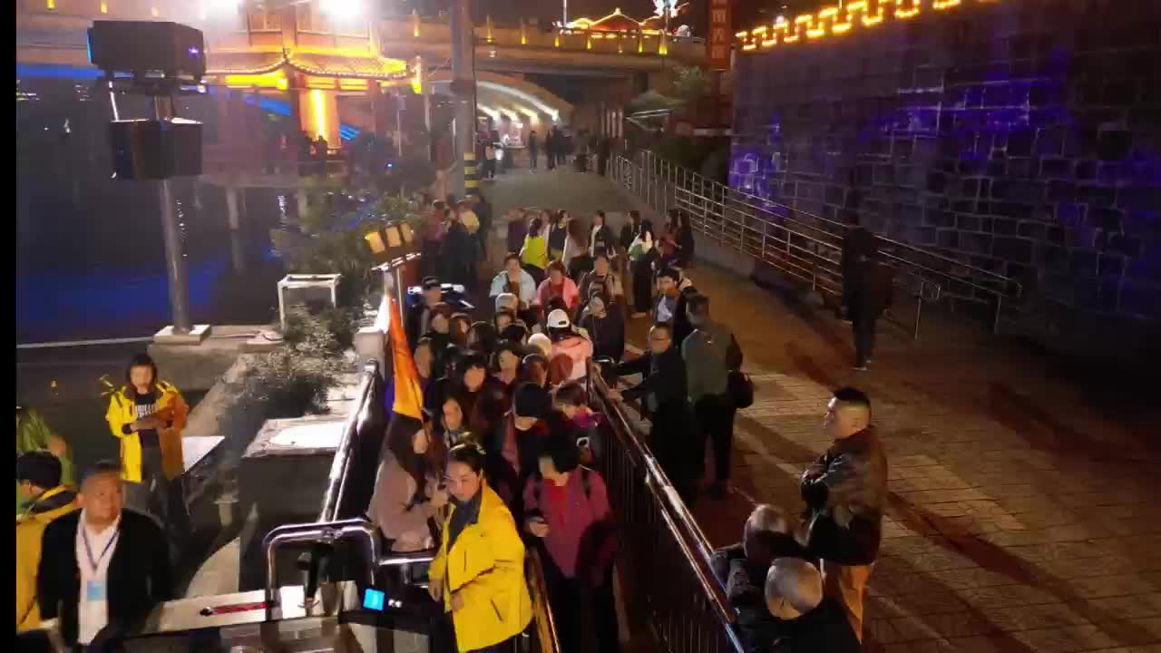 “五一趣游邵阳” | 城步：五一假期夜游爆火 开启光影苗乡浪漫季