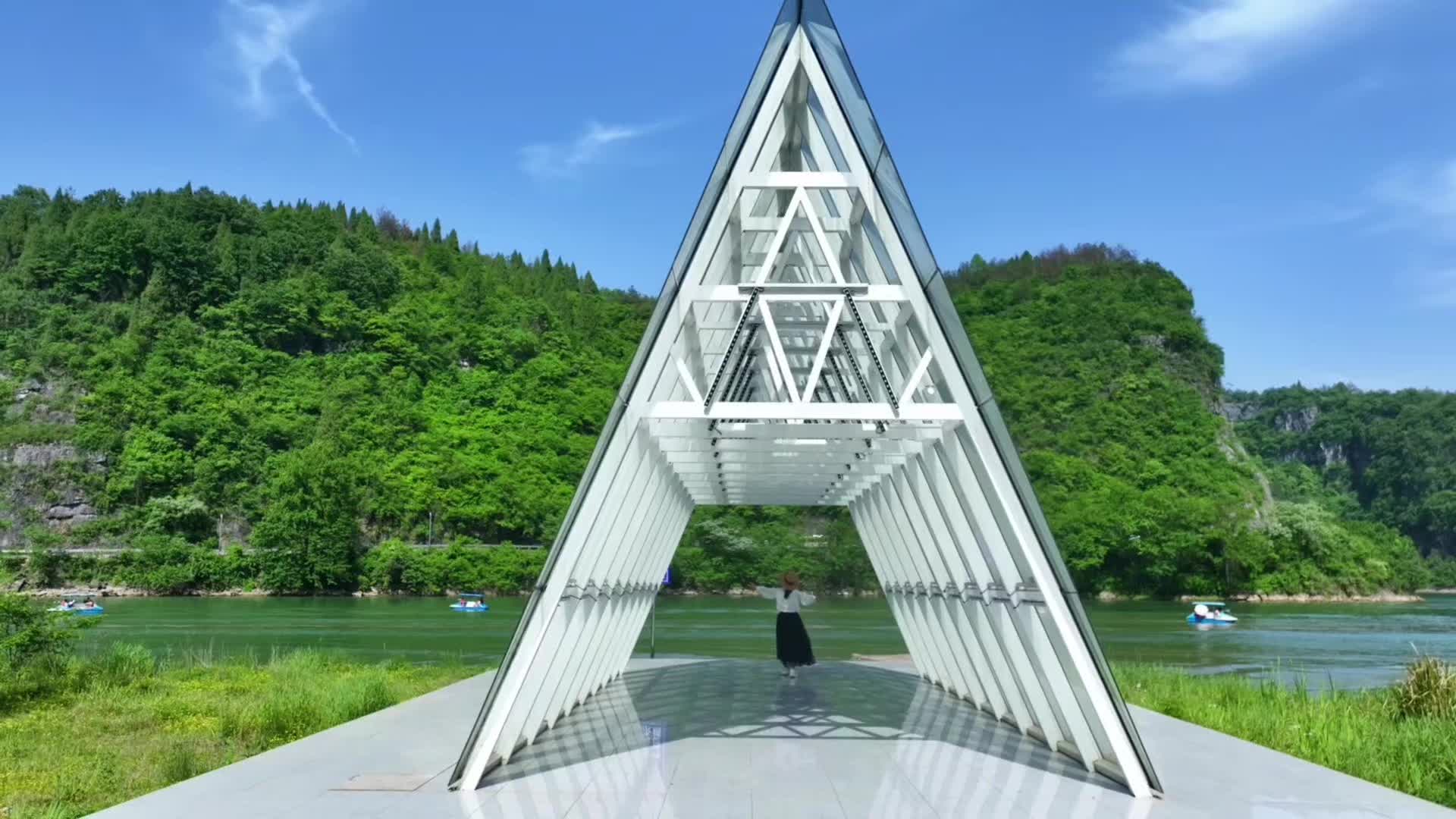 五一“趣”娄底（18）·视频｜来湄江，让眼睛住进诗里