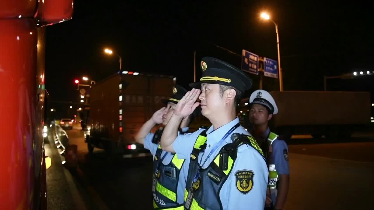 铁腕治超，长沙交通执法筑牢公路安全“硬防线”