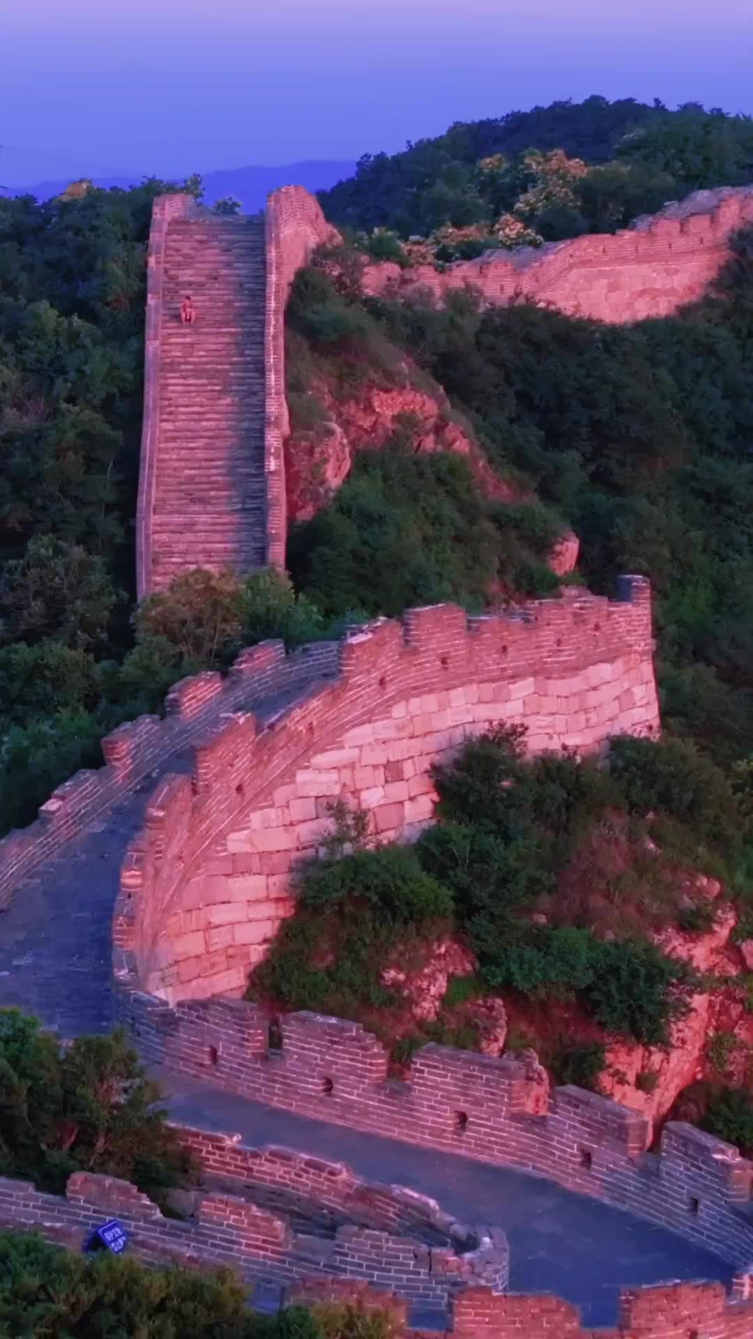當(dāng)夏日晚霞邂逅北京長城