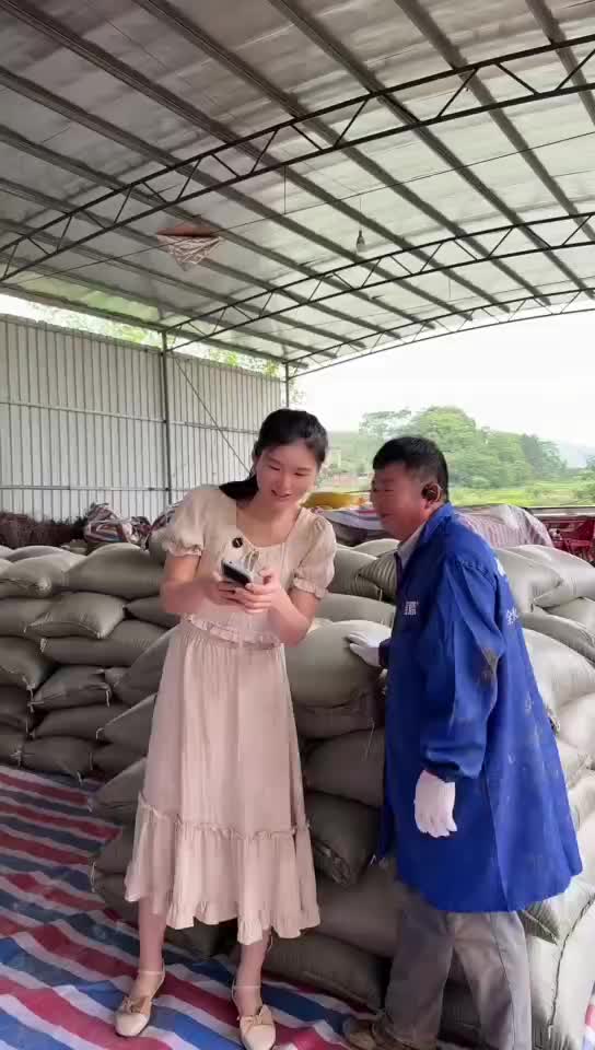 主播看三农 | 油菜小妹：基本不打农药，到底打没打？