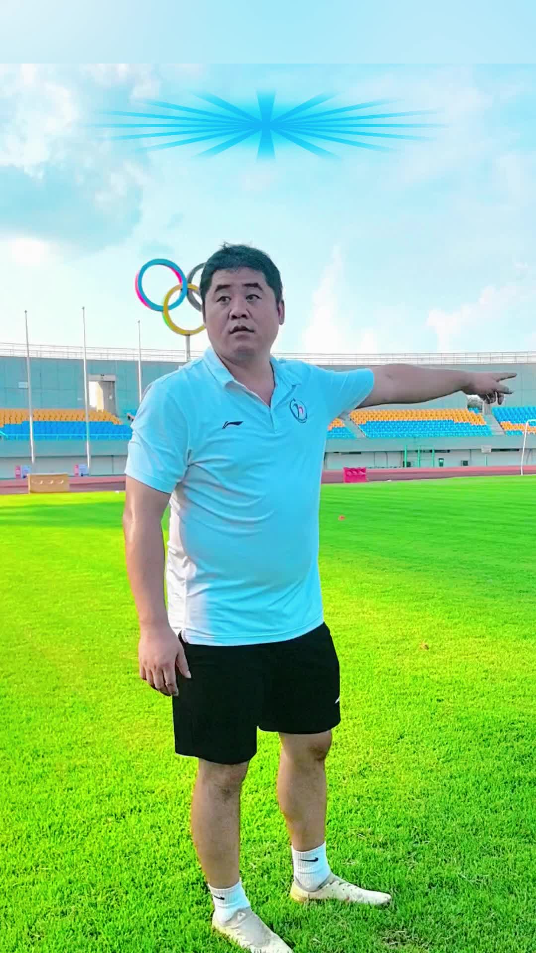 “湘超”邵陽(yáng)隊(duì)訓(xùn)練正酣 教練何春紅悉心指導(dǎo)守門(mén)小將
