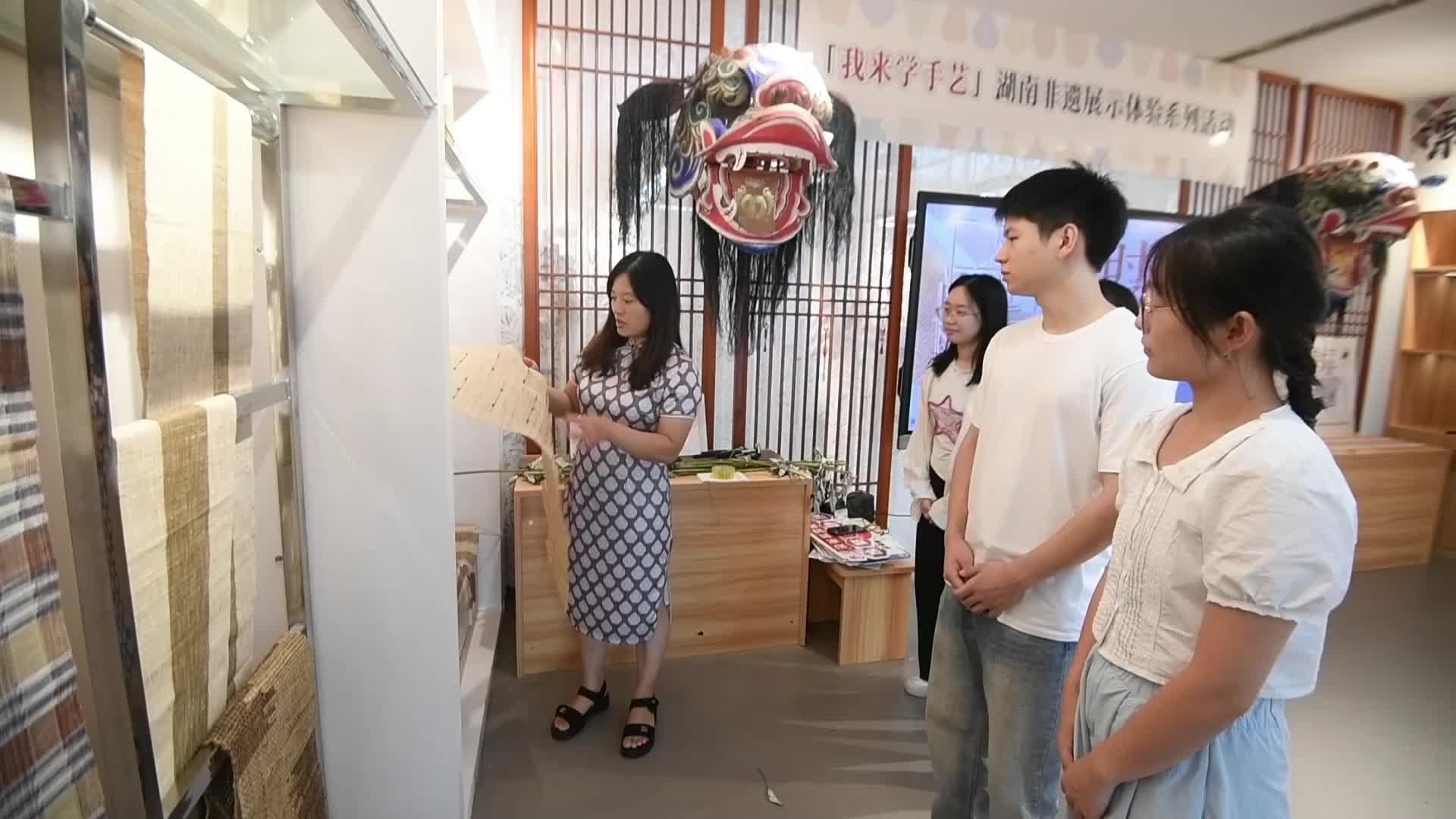 可看、可觸、可感、可學(xué)!  夏布織造技藝全景藝術(shù)展與你相約