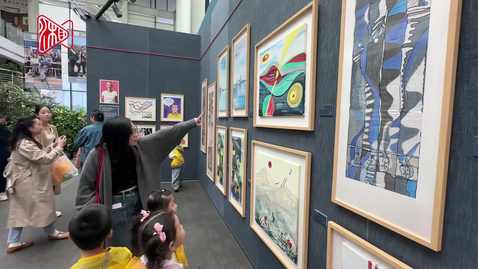 德国成功抗癌女艺术家作品特展在长沙举办