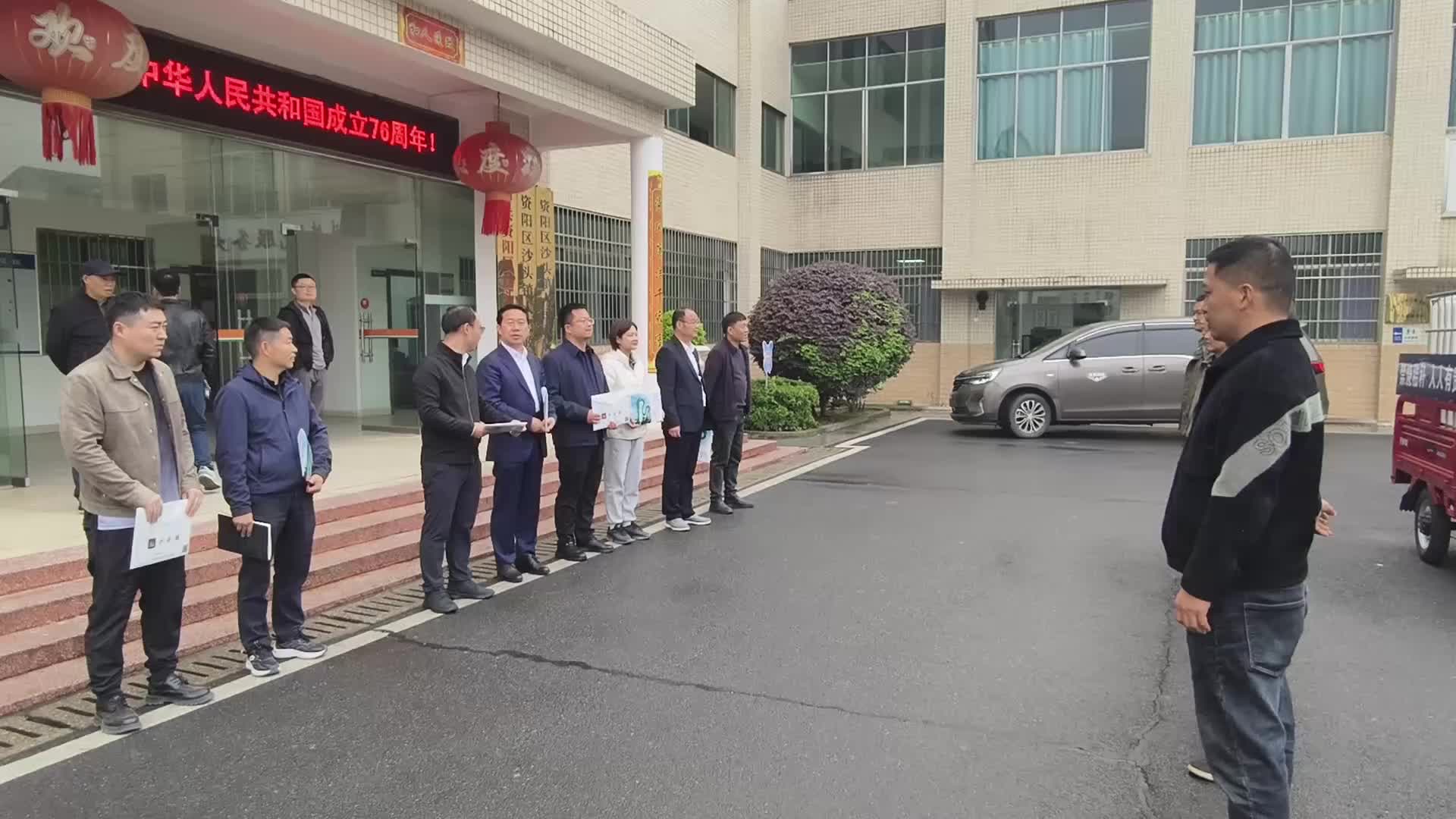 剑指秸秆禁烧难题，资阳区沙头镇巡逻灭火车“上岗”
