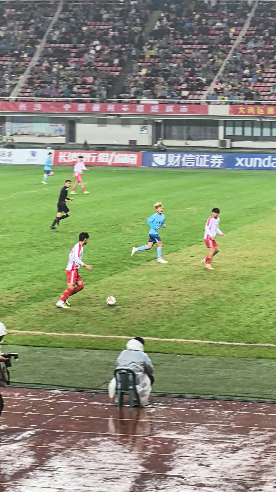 长沙队16号王博上演超级世界波！