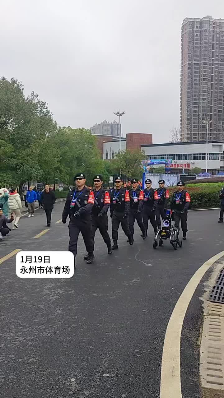 2026CMG群众足球邀请赛现场 永州“特警天团” 硬核守护