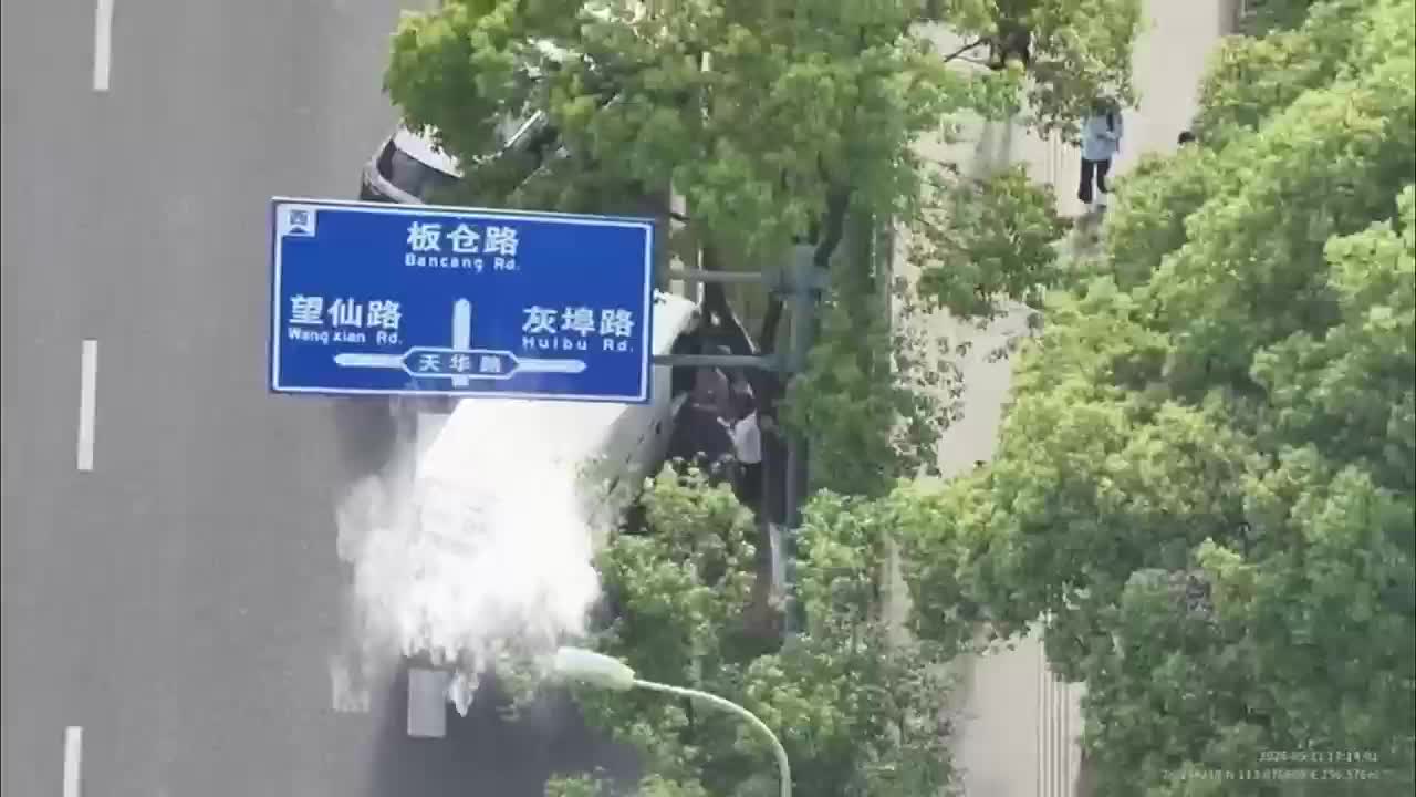 无人机全程跟踪！长沙警方成功“拦截”20万元涉诈资金