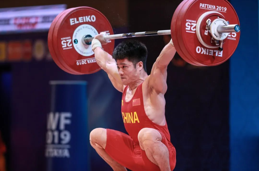 中国举重队举行世锦赛第二次选拔赛