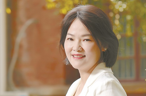 二十大代表风采丨袁红梅：做照亮学生心灵的那盏灯
