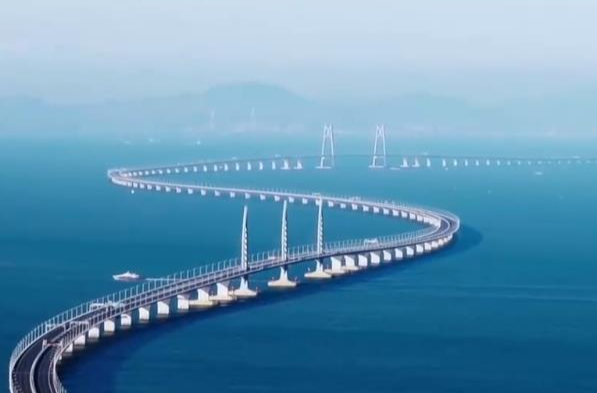 领航：一国两制