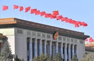 光荣和梦想的远征——习近平等二十届中共中央政治局常委同中外记者见面会侧记
