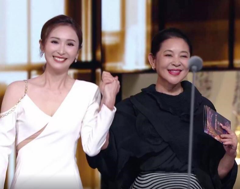 TVB主持人陈贝儿任金鹰节颁奖嘉宾,代表作《无穷之路》获奖多多 - 文体动态 - 新湖南
