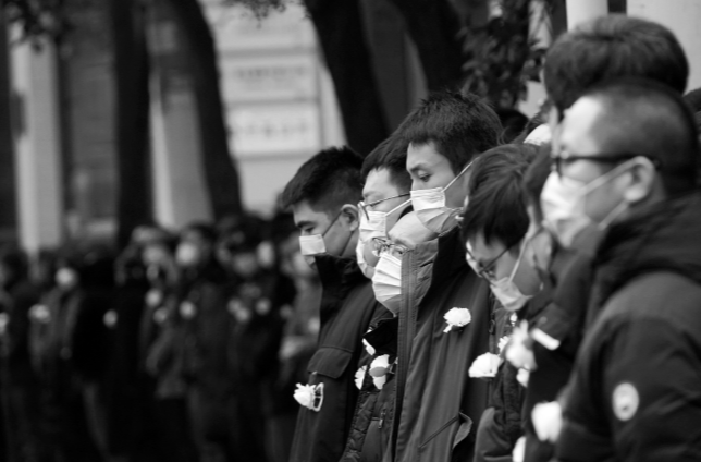 江泽民同志永远活在我们心中——全国各地干部群众深切悼念江泽民同志