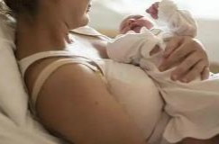 妊娠期或哺乳期感染新冠，怎么办？