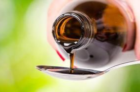 喝止咳糖浆提神？吃糖尿病药减肥？谨防药物滥用伤害青少年