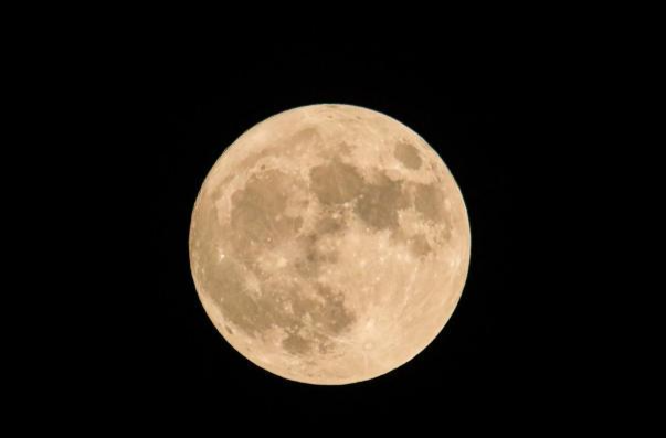 1月7日湖南等多地可见头顶月、月当头的天象奇观