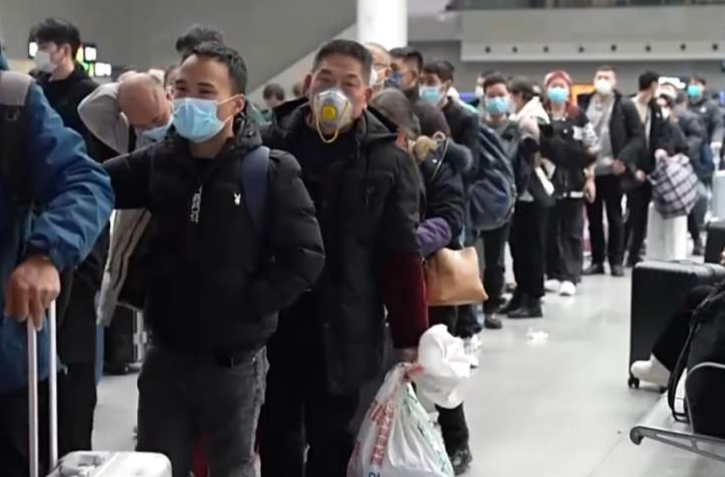 重新流动起来的春运 如何保障回乡顺利？如何做好基层防疫？