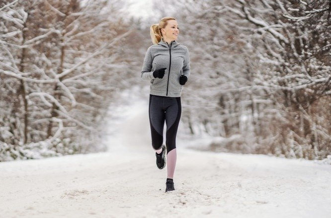 寒冬跑步挑战多 做好这几点安全助跑