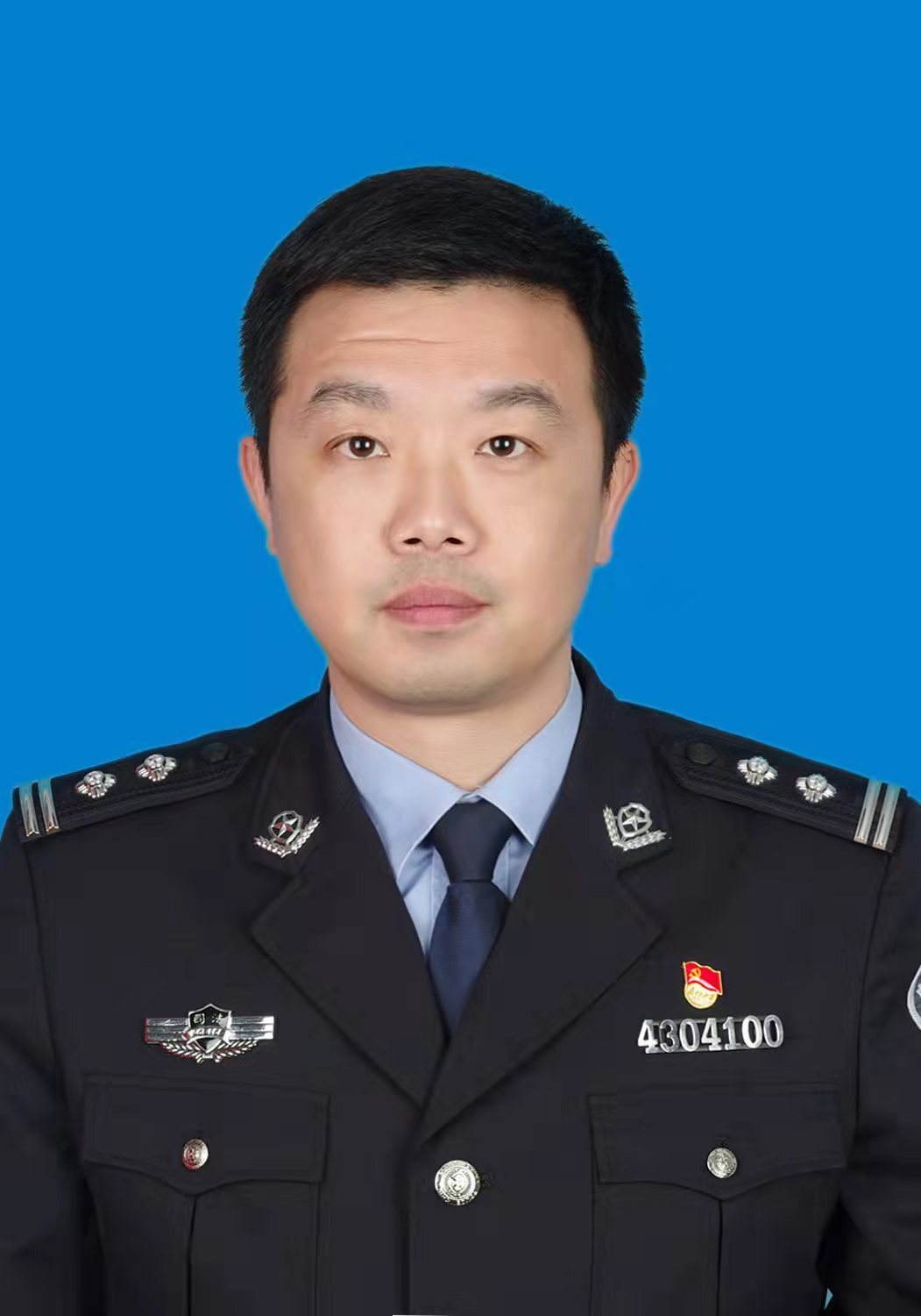礼赞榜样 照亮未来   向湖南省监狱戒毒人民警察系统19个先进集体426