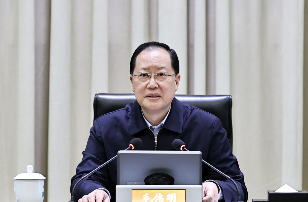 毛伟明：抢抓机遇期 全力抓落实 奋力实现一季度“开门红”