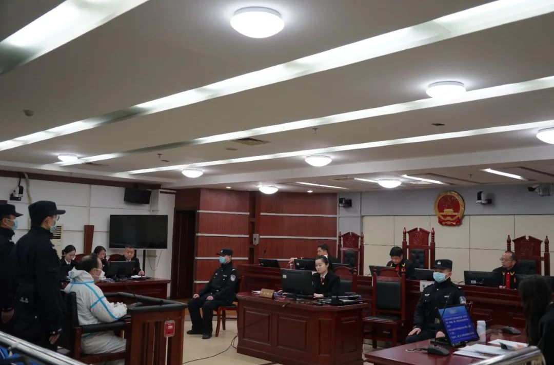 阳卫国受贿罪案在湘潭市中院公开开庭审理