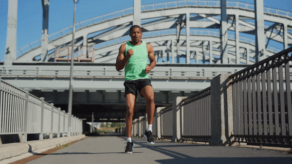 “向后跑”真的更有益身体锻炼吗？