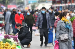 中国对新冠感染实施“乙类乙管”满月 专家：全国疫情日趋平稳