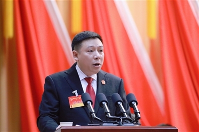 马国龙 摄2月9日,常德市武陵区第十八届人民代表大会第三次会议召开.