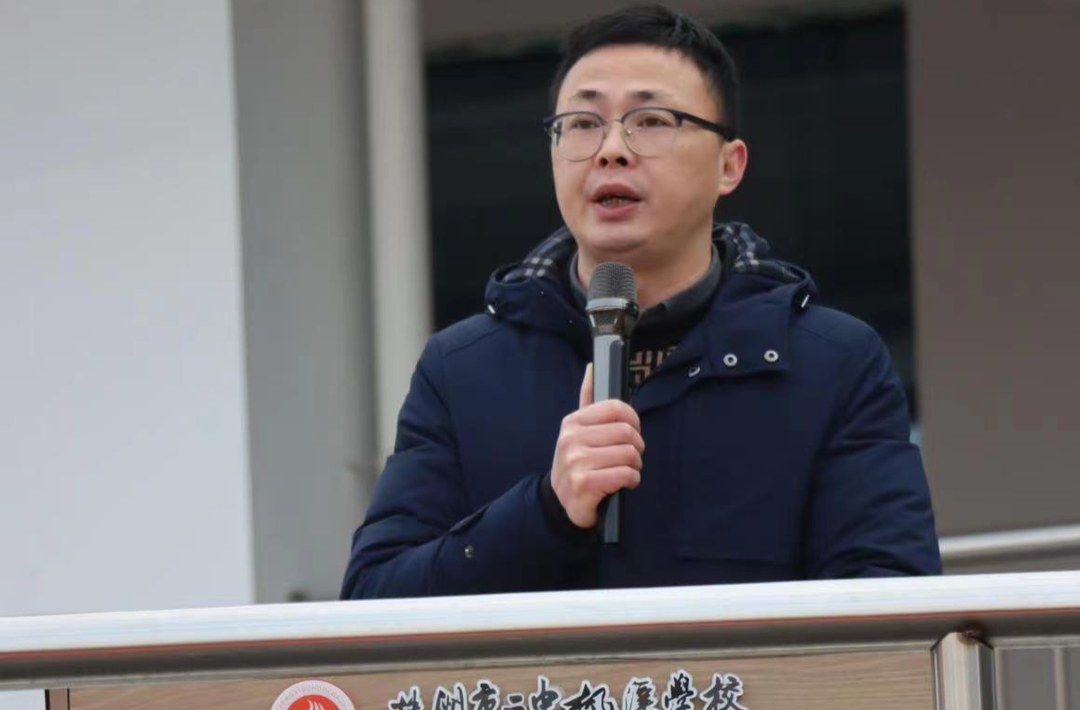 开学季·校长说|株洲市二中枫溪学校小学部东校区：春暖争出彩  花开向未来