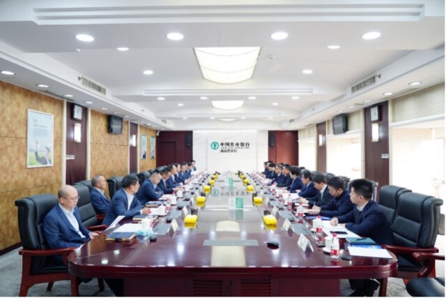 银担携手打好“发展六仗” 湖南农行与省融资担保集团达成战略合作 - 行业动态 - 新湖南
