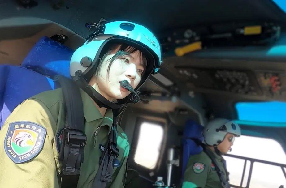 直-20女飞行员徐枫灿，有了新身份