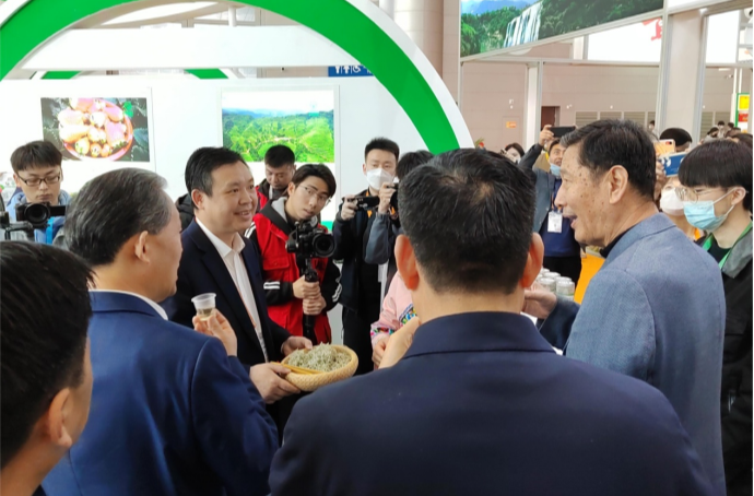 湖南绿色有机农产品亮相第二十二届中国绿色食品博览会暨第十五届中国国际有机食品博览会