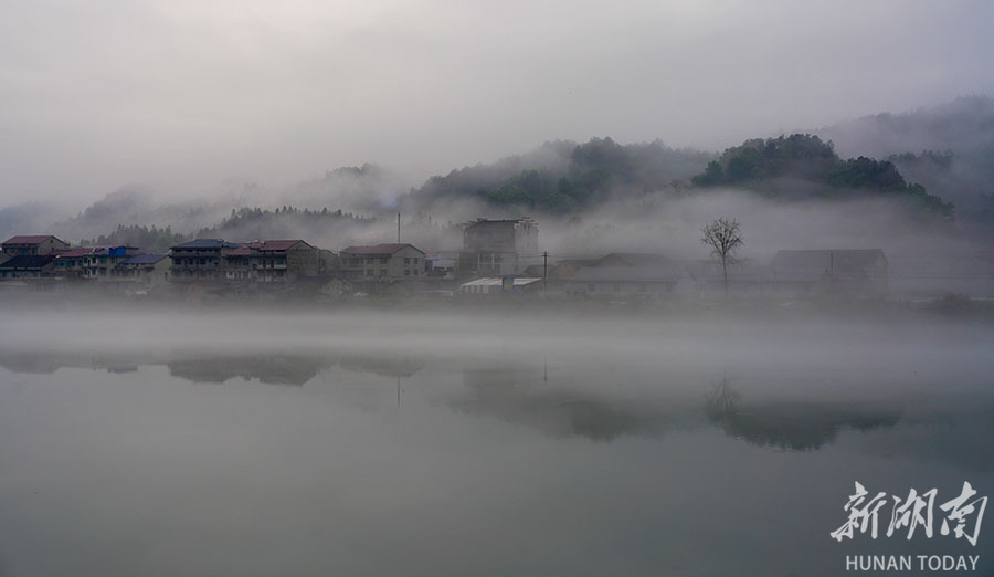 云雾飘渺美如画 - 资讯 - 新湖南