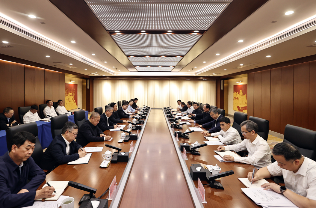 省政府与中国五矿举行工作座谈 毛伟明翁祖亮出席