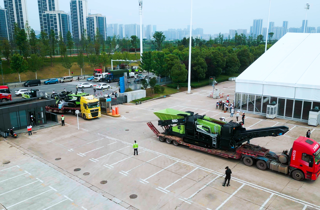 长沙国际会展中心为“智造”重器护航 第三届长沙国际工程机械展进入2天倒计时