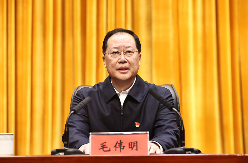 毛伟明：用习近平经济思想“金钥匙”开启湖南高质量发展新局面