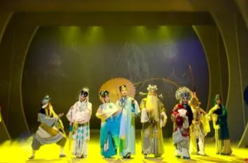 “贯彻二十大·百团百角唱新歌”全省文艺院团竞演活动火热进行中——三湘四水好戏连台