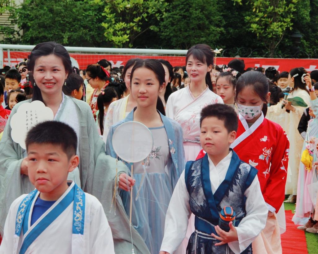 枫树山大桥小学简介图片