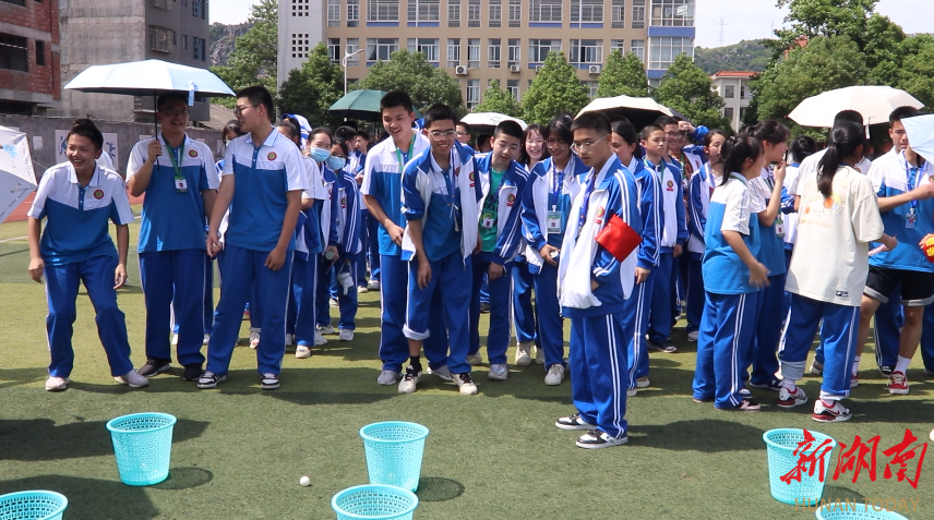 江华二中心理游园会进校园共建阳光健康心灵