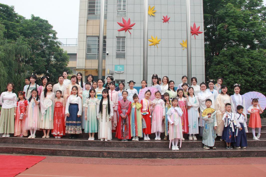 枫树山大桥小学简介图片