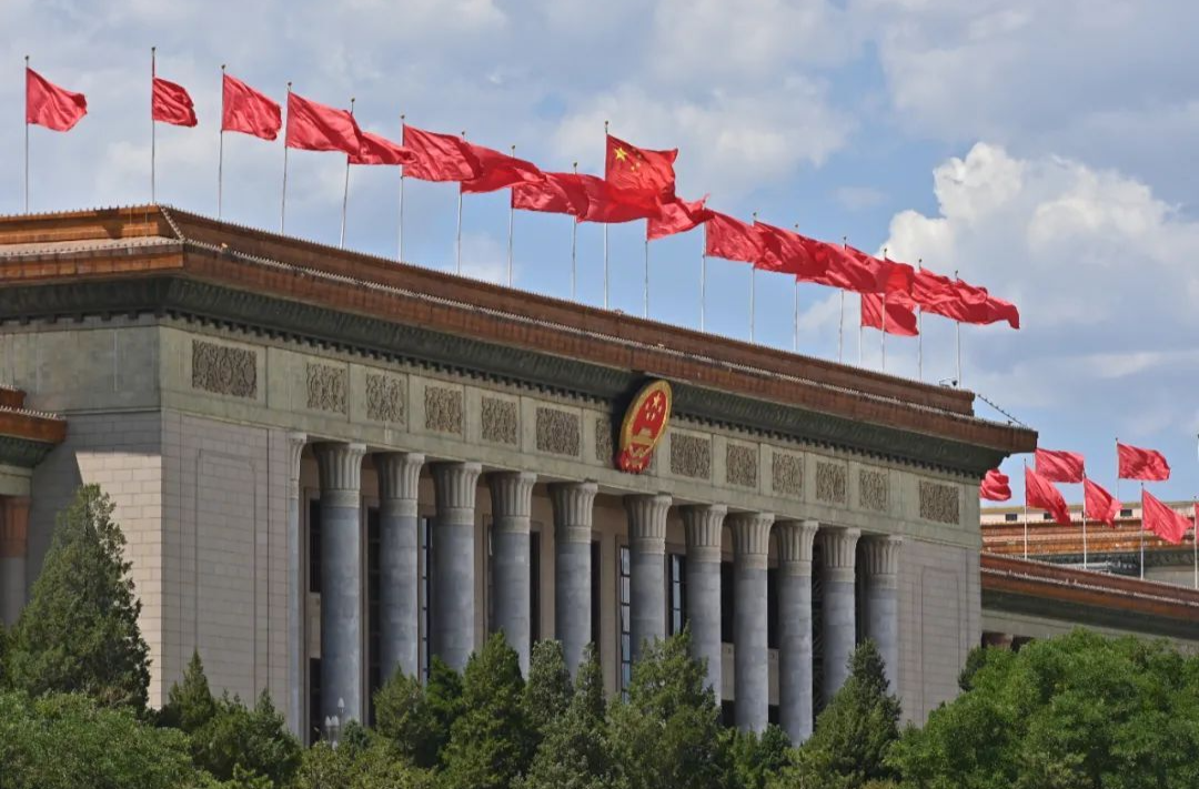 不断提高全党马克思主义水平（深入学习贯彻习近平新时代中国特色社会主义思想）