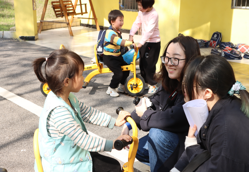 湖南大学新闻与传播学院积极开展学前儿童数字素养调研