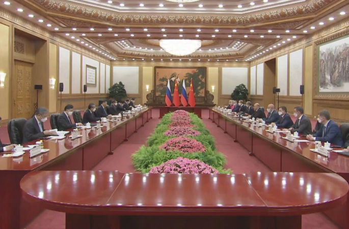 习近平会见俄罗斯总理：把中俄各领域合作推向更高水平