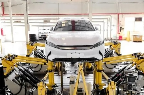 1-4月湖南新能源汽车类商品零售额同比增长54.0%