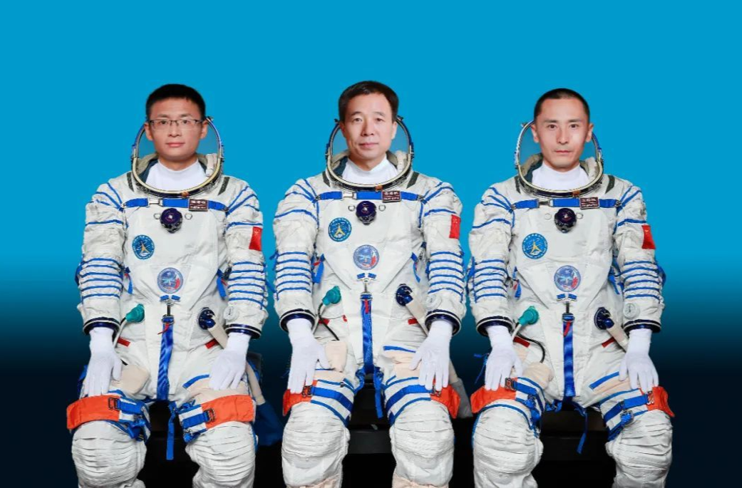 戴眼镜也能当航天员？